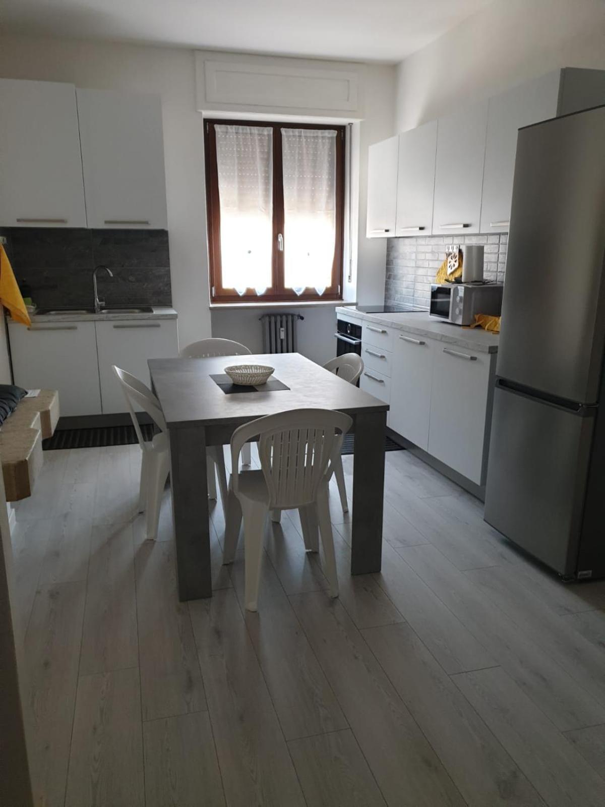 Casa Luisa - Appartamento Неґрар Екстер'єр фото